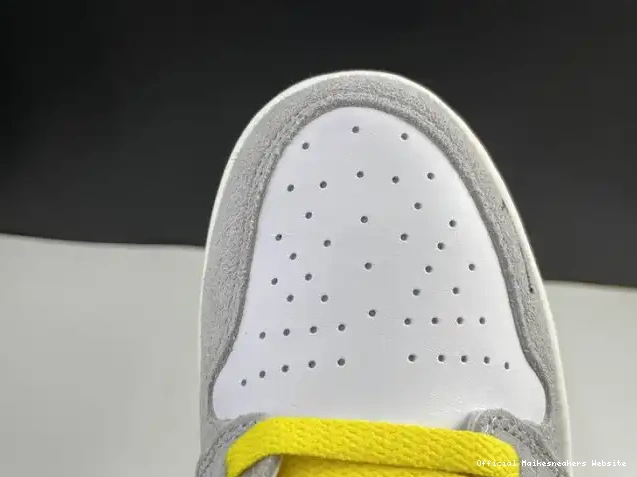 Official Maikesneakers Air High CW6576-100 Switch 1 Jordan Smoke Light 0511